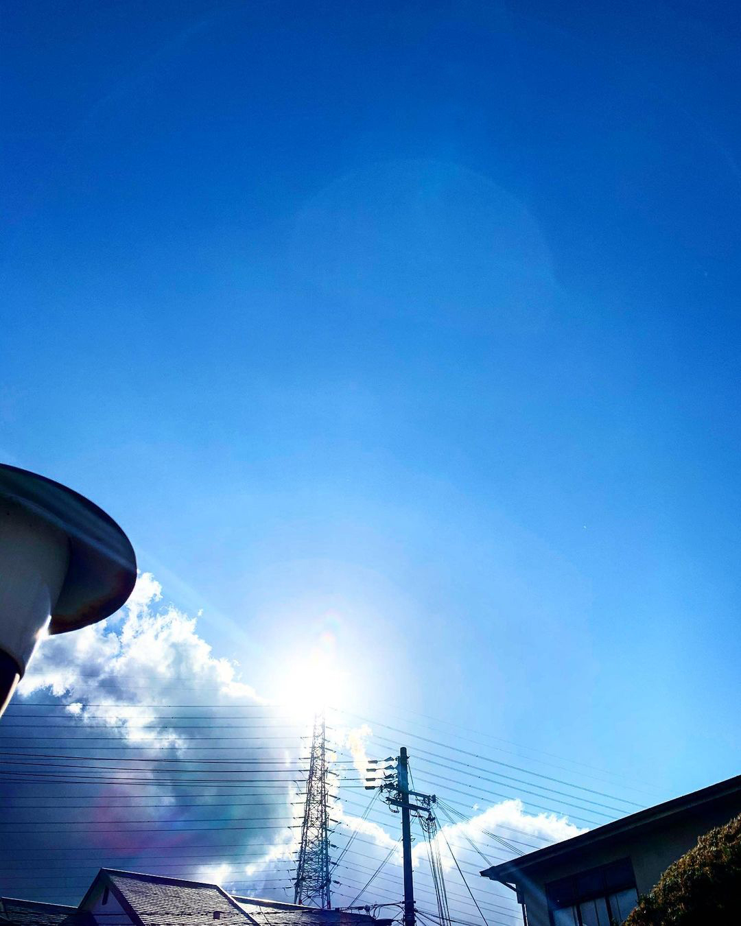 大阪 鉄塔と太陽